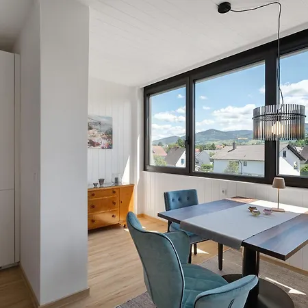 Modern Eingerichtetes شقة أخرن