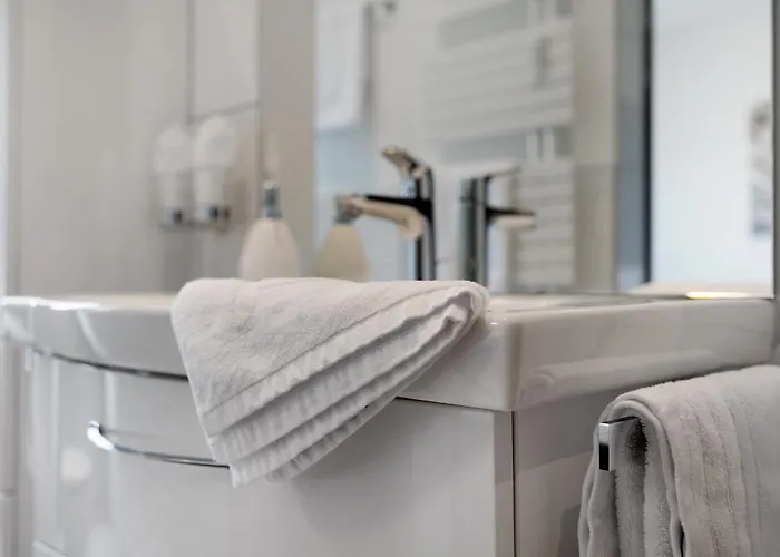 Modern Eingerichtetes * Ахерн